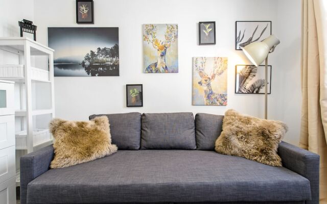 Beauty studio for 2 people in Paris
