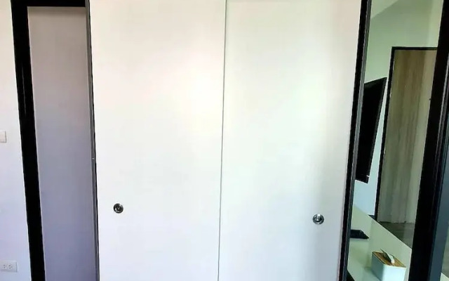 Aqua Residences