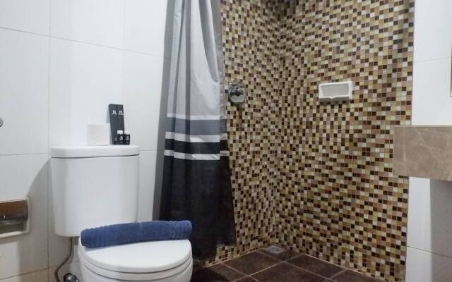 Modern 2Br Apartment At Aryaduta Residence Connected To Cito Mall