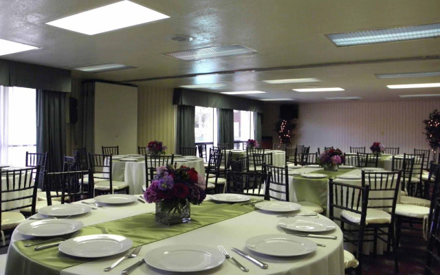 Comfort Inn & Suites Irvine Spectrum