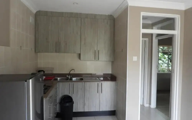 2 Bed Apartment With Ensuite Kitchenette- 2071