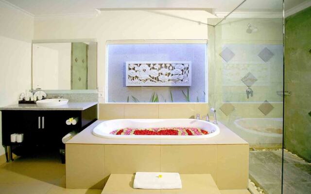 Luxury Family Three Bedroom Villa