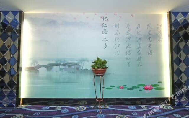 99 Crown Fashion Hotel Liuzhou Road