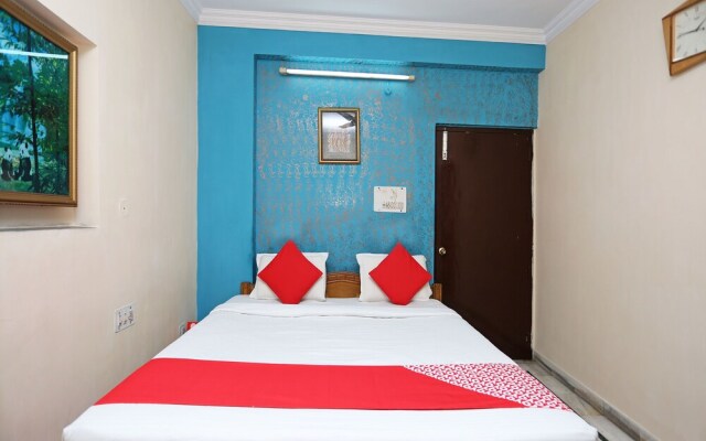 OYO 10266 Hotel Amantran