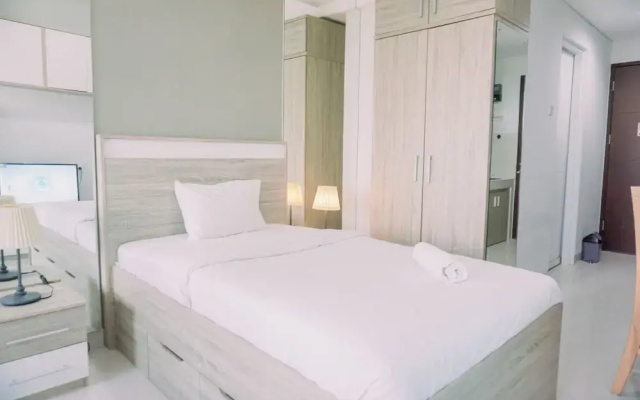 Homey and Cozy Studio at Springwood Residence Tangerang Apartment