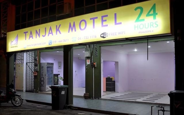 Tanjak Motel