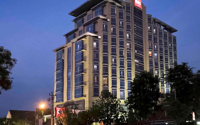 ibis Semarang Simpang Lima