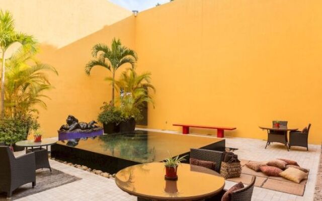 Villa Azalea Inn & Organic Farm