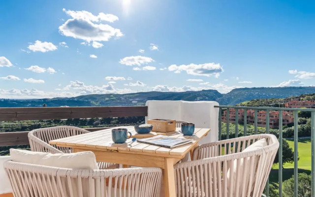 Panoramic Flat in Casares M56