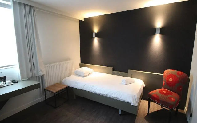 Cortina Hotel