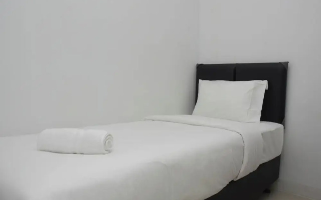 Cozy Style 2BR at Green Pramuka City Apartment