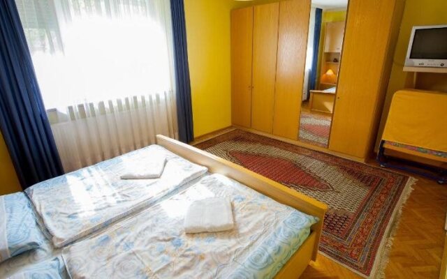 Fekete Forras Apartman