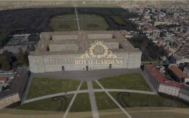 Royal Gardens B&B Caserta