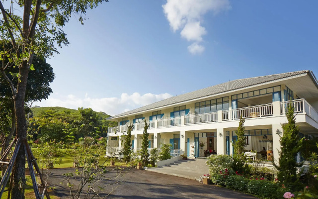 Santosha Health Lifestyle Resort