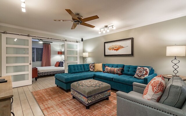 Desert Sun 3 BR by Casago