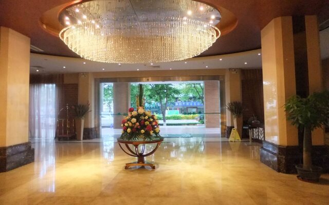 Green Tree Inn Zhuhai Jida Hotel