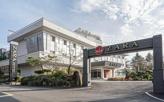 Zara Motel