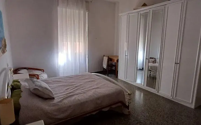 Super Central Rooms