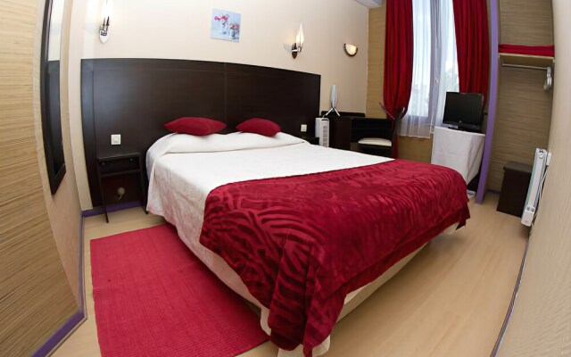 Aquitain Hotel
