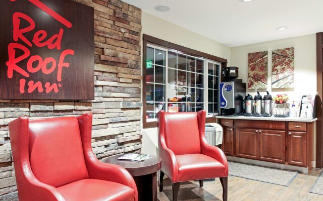 Evergreen Inn & Suites Portland Airport