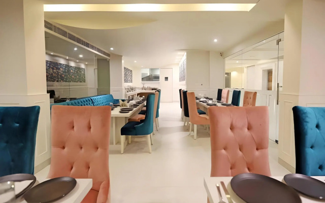 Hotel Magenta