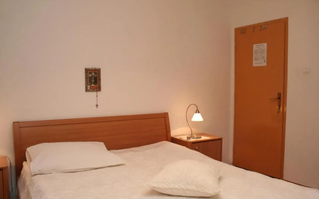 Rooms by the sea Vrboska (Hvar) - 4600