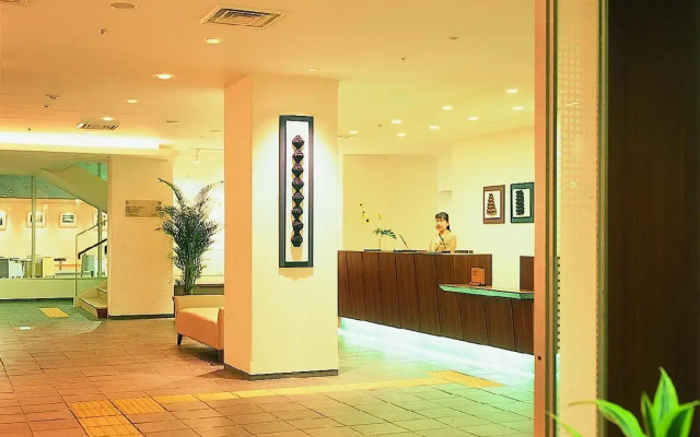 Ou Hotel