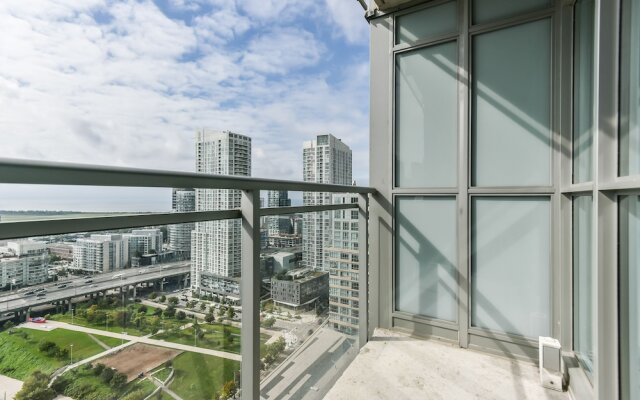 Iceboat Terrace Luxury Condos