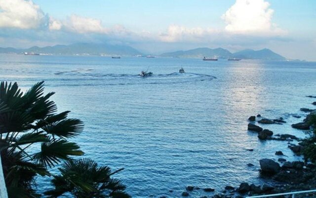 Yeosu Carp Island