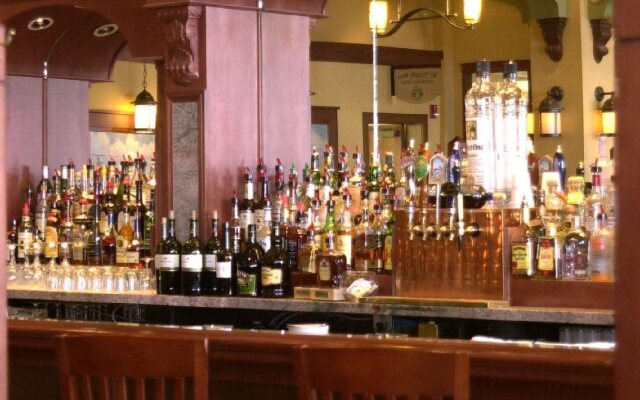 Historic Plains Hotel