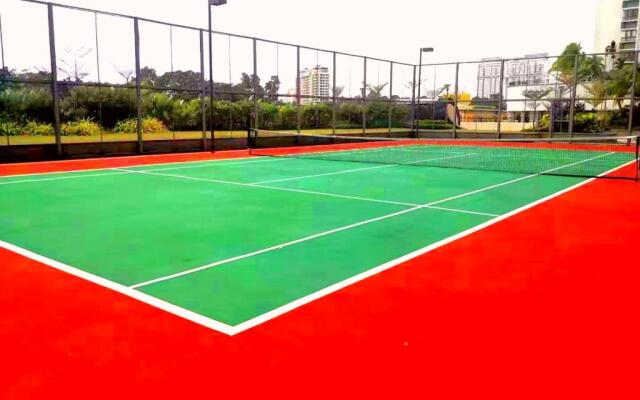 Superb Seaview Royal Strand Danga Bay Country Garden