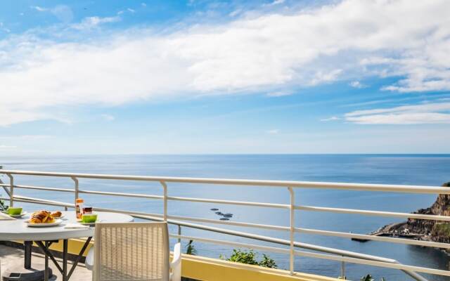 Cantinho do Sol by Madeira Sun Travel