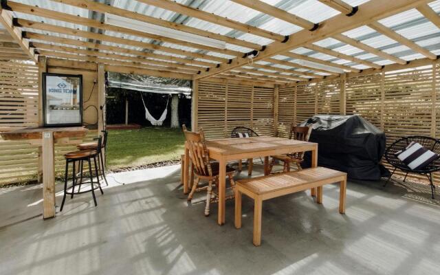 The Barefoot Bungalow - Opunake Beach