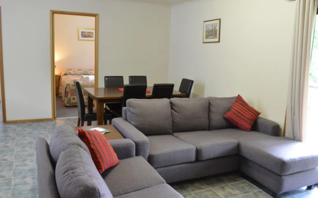 Porepunkah Pines Holiday Park