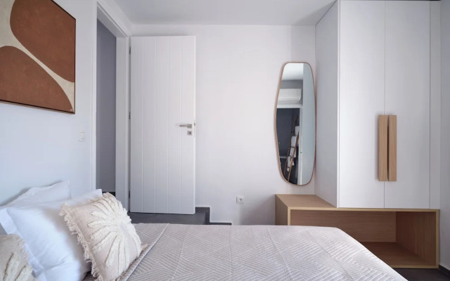 Parousia Luxury Apartments