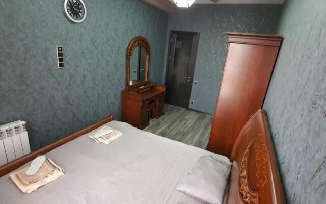 8 floor