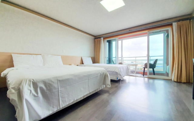 Ocean Family HOTEL