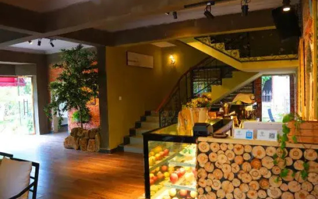 Olive Tree Coffee Inn