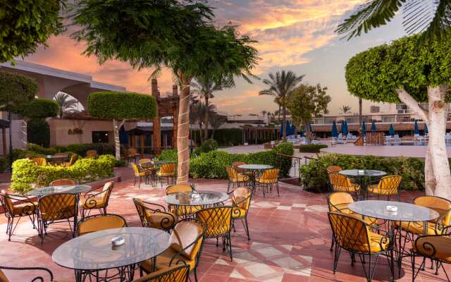 Pyramids Park Resort Cairo