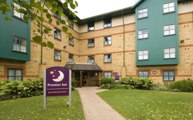 Premier Inn Luton Airport
