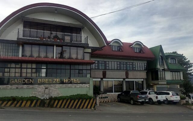 RK's Garden Breeze Hotel & Restaurant