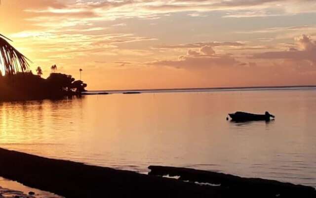 Vaiula Beach Fales