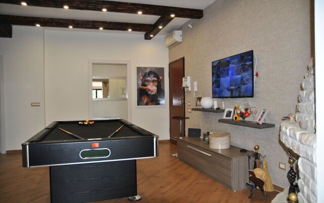 Villa Giselda With Private Pool and Outdoor Whirpool