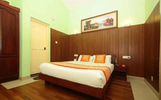 Woodpecker Resort