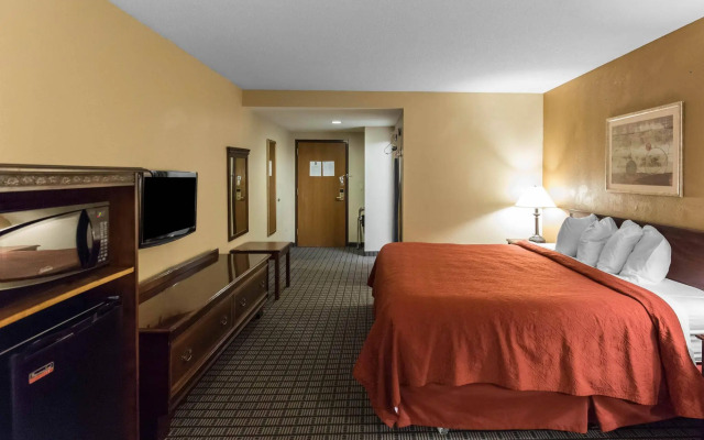 AmericInn by Wyndham Cedar Rapids North