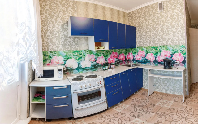 Апартаменты на проспекте Притомский 13