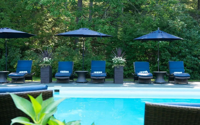 Cape Arundel Inn - Club House
