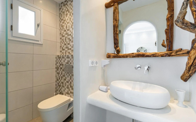 Naxian Serenity Suites
