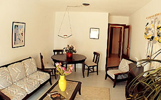 Apartamentos Esmeralda