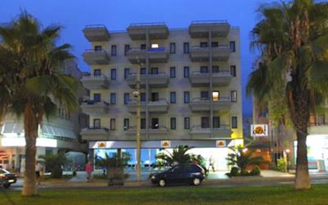 Ramira City Hotel - Adults Only